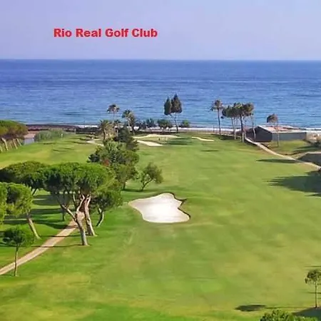 Suite F Up, Rio Real, Marbella *